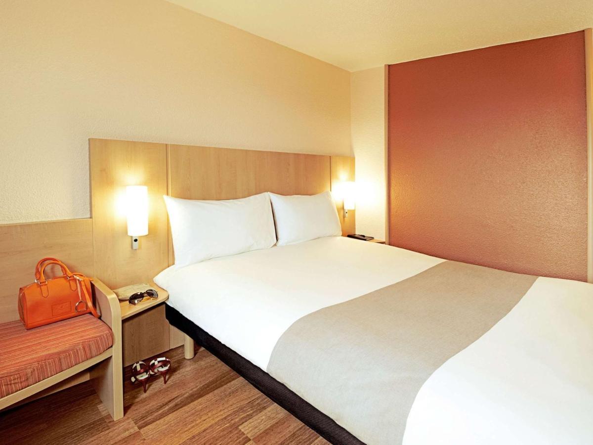 Ibis Rotherham East - Exterior photo